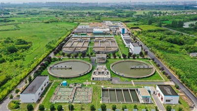 Beräkning av volym för återspolningsavloppsvatten för multi-mediafilter